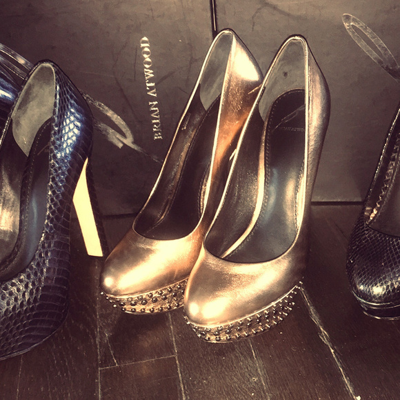 About me - Picture 2 of 2